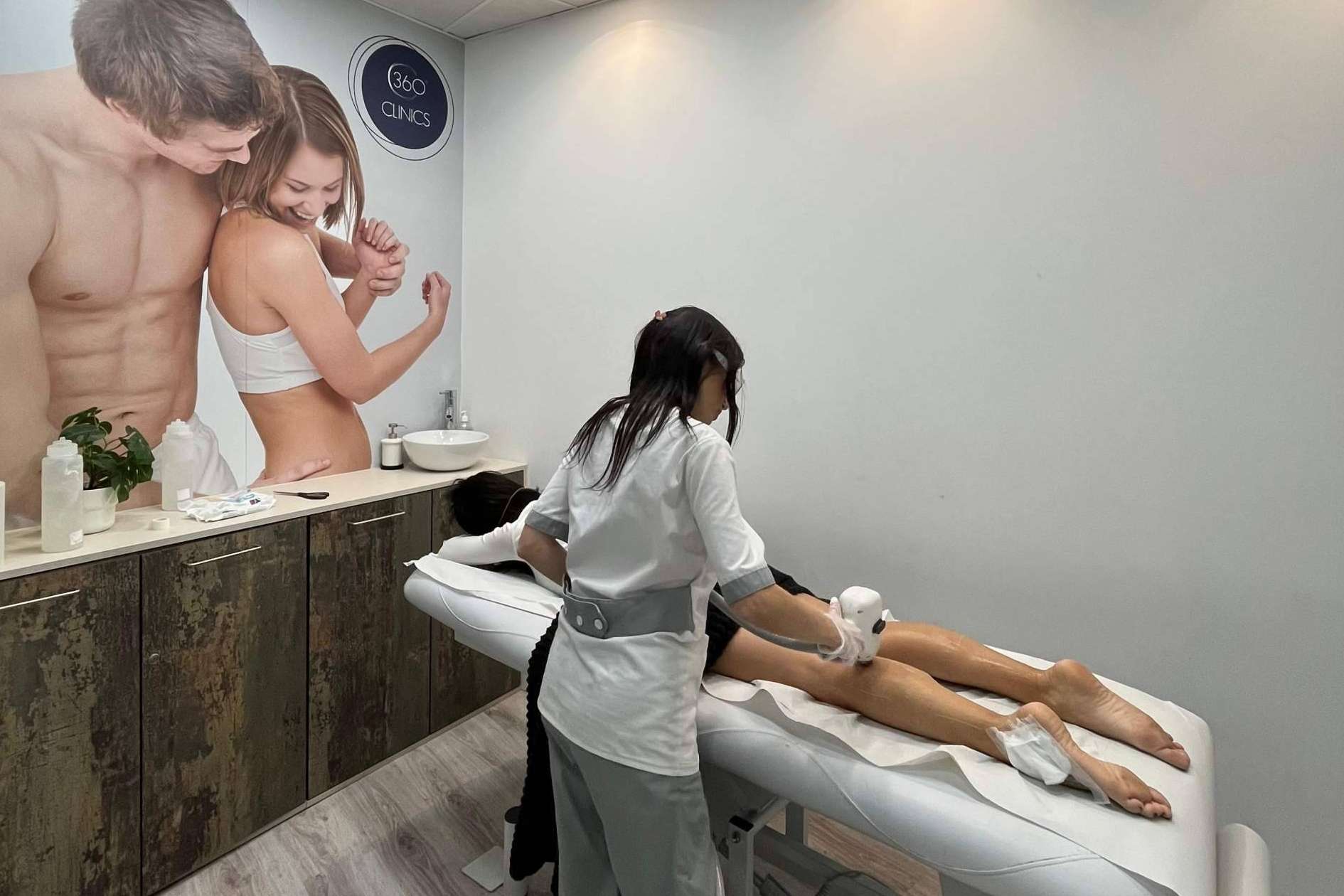 Depilación láser definitiva, la propuesta de 360Clinics para una piel suave y sin vello no deseado