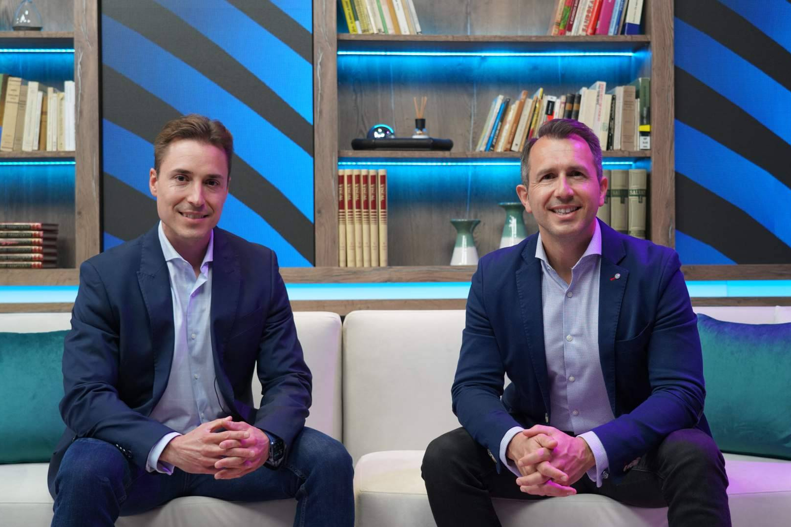 Alfonso & Christian impulsan la formación especializada en cierre de ventas para equipos comerciales