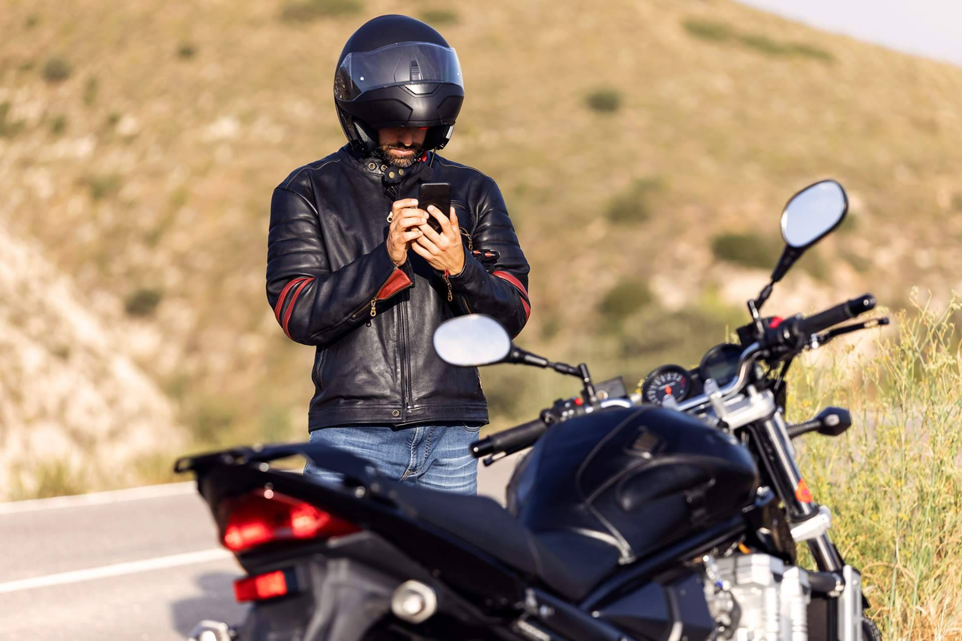 Comparativa; ¿quién tiene la mejor atención al cliente en seguros de moto?