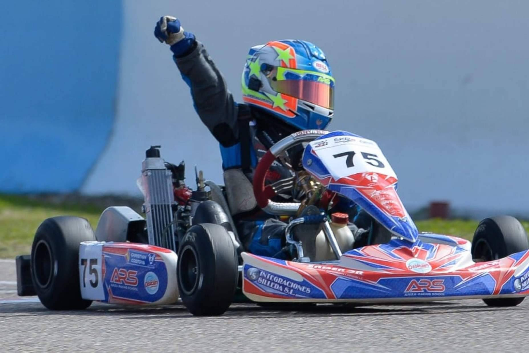 Pegatinas para kart y quad de ADHESIVOSEMBARRADOS, resistencia extrema y personalización total
