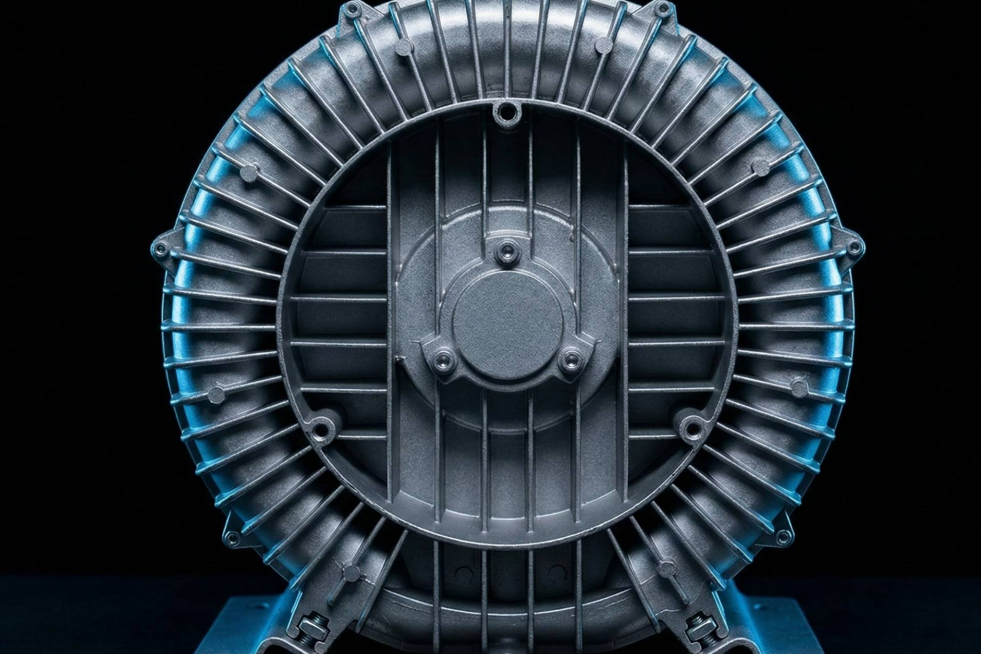 El soplador de aire con turbina de Airblow mejora la ventilación en instalaciones industriales y agrícolas